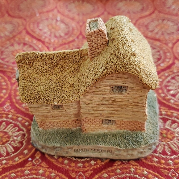 The Village Shop - Picture 3 of 3